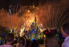 Κορωνοϊός: H Disney κλείνει τα πάρκα της και δένει τα πλοία της - Σε παράλυση η τουριστική αυτοκρατορία