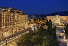 Πότε κλείνουν τα ξενοδοχεία - Τι θα γίνει με όσα έχουν πελάτες