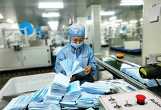 Κορωνοϊός: 4 δισ. μάσκες και τεράστια ποσότητα ιατρικού εξοπλισμού έχει πουλήσει η Κίνα