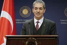 Σύγκληση της επιτροπής για τα σύνορα ζητά η Τουρκία - Για τις εξελίξεις στον Έβρο