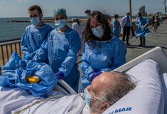 «Έξοδος» στις ακτές της Βαρκελώνης για ασθενείς με κορωνοϊό