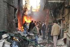 34 νεκροί από έκρηξη παγιδευμένων οχημάτων στη Δαμασκό