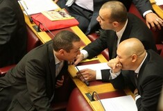 Άρση ασυλίας για Κασιδιάρη, Γερμενή και Ηλιόπουλο