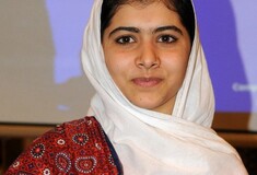Στην Αγγλία βρίσκεται η μικρή Malala