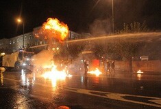 «Εγκαίνια» και για τα κανόνια νερού