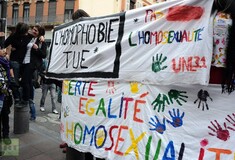 Γαλλία: Εγκρίθηκε το άρθρο για το γάμο των ομοφυλόφιλων