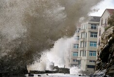 Οι Φιλιππίνες ετοιμάζονται για τον τυφώνα Haiyan