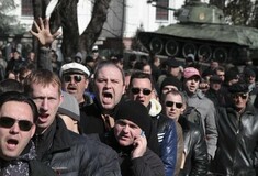 Ουκρανία: Συγκρούσεις μεταξύ φιλορώσων και φιλοδυτικών διαδηλωτών