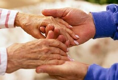 Επιστήμονες κατάφεραν να αντιστρέψουν τη διαδικασία γήρανσης σε ποντίκια