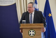 Κοτζιάς για Σκοπιανό: Η κυβέρνηση διαπραγματεύεται σύνθετη ονομασία, ενιαία σε όλες τις χρήσεις