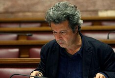 Tατσόπουλος: “Είναι απαράδεκτοι όσοι παραιτούνται και δεν παραδίδουν την έδρα τους”