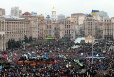 Ουκρανία: Υπερψηφίστηκε η πρόταση δυσπιστίας κατά του Γιανουκόβιτς