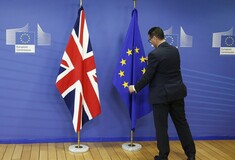 Η ΕΕ προσφέρει στο Λονδίνο «μεταβατικό status quo», αλλά χωρίς δικαίωμα ψήφου μετά το Brexit