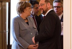 Συμφωνία στη Γερμανία: Μέρκελ, Ζεεχόφερ και Σουλτς κατέληξαν για σχηματισμό κυβέρνησης