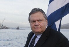 «Καίει» και Βενιζέλο η δικογραφία για τα υποβρύχια