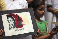 Ινδία: Βίασαν 8χρονη και την κρέμασαν από δέντρο