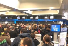Χάος και απίστευτη ταλαιπωρία στο αεροδρόμιο Μακεδονία - Δείτε εικόνες