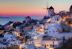 Τρεις νέες συλλήψεις για τους τραυματισμούς στη Σαντορίνη