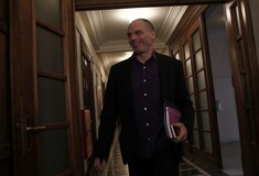 Βαρουφάκης: Ο μόνος τρόπος για να πληρωθούν οι πιστωτές είναι να υπάρξει ανάπτυξη