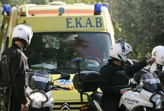 Νταλίκα με χημικά αναποδογύρισε στην Εγνατία