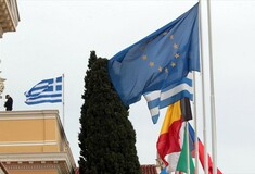 Διάλυση των ευρωζώνης βλέπει το 38% των επενδυτών