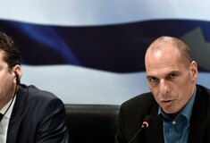 Spiegel: Η Αθήνα επέλεξε τη σκληρή αντιπαράθεση