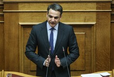 Μητσοτάκης σε Τσίπρα: Θα τελειώσετε πολιτικά, με εκλογές, με μία κάλπη και όχι με δέκα