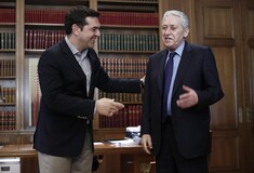 Ανασχηματισμός: Ανακοινώθηκαν τα ονόματα και οι αλλαγές - Στην κυβέρνηση ο Φώτης Κουβέλης