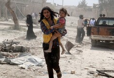 Εκεχειρία με αίμα παιδιών και αμάχων στη Γούτα - Οι βομβαρδισμοί συνεχίζονται και οι νεκροί αυξάνονται