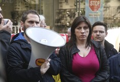Οι συμβολαιογράφοι καταγγέλλουν τη Ζωή Κωνστατοπούλου: Μας βρίζει με στόχο μικροπολιτικές σκοπιμότητες
