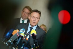 Spiegel: Το SPD χάνει την υπομονή του με τον Τσίπρα