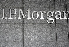 JPMorgan: Η Ελλάδα δεν θα κηρύξει στάση πληρωμών