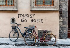 Πώς η Ισπανία ετοιμάζεται να «σκοτώσει» την Airbnb