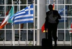 Εμπλοκή στην διαπραγμάτευση - Oμαδικές απολύσεις και συλλογικές συμβάσεις τα αγκάθια