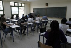 Πανελλαδικές: «Βουλιάζουν» 2ο και 4ο πεδίο