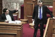 Δημοσκόπηση: Στα ύψη η δημοτικότητα του Τσίπρα - Σε λάθος κατεύθυνση η ΝΔ
