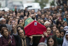 97 νεκροί ο απολογισμός της Τουρκίας - Δύο άντρες οι βομβιστές αυτοκτονίας ανακοίνωσε η κυβέρνηση