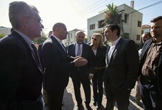 Η ατάκα του Τσίπρα όταν μικρός Αφγανός ζήτησε χρήματα από τον Σουλτς