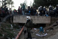 ΕΣΗΕΜΘ: Επιχείρηση φίμωσης Τύπου από την ΕΛΑΣ στην Ειδομένη