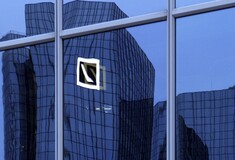 Περικοπή 9 χιλιάδων θέσεων εργασίας από τη Deutsche Bank