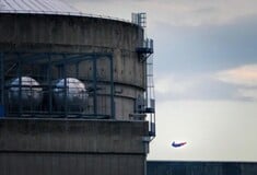 Η Greenpeace συνέτριψε ένα drone - «Superman» σε γαλλικό πυρηνικό σταθμό