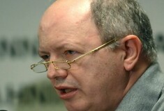 Προθεσμία από τον εισαγγελέα στον Ψυχάρη