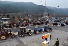 Οι αγρότες κλείνουν επ' αόριστον τα Τέμπη από αύριο Τρίτη