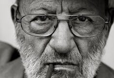 Πέθανε ο Ιταλός συγγραφέας και φιλόσοφος Ουμπέρτο Έκο στα 84 χρόνια του