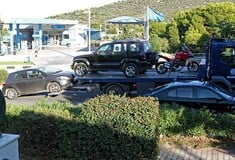 Τι βρήκε η Αντιτρομοκρατική στη γιάφκα της Μαραθώνος