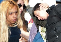 Οι γονείς της Άννυ διασκέδαζαν σε μπαρ το βράδυ πριν την αποκάλυψη του εγκλήματος!