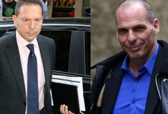 Επίθεση Στουρνάρα σε Βαρουφάκη: Η γενναία του διαπραγμάτευση με την Τρόικα κόστισε στην Ελλάδα 86 δισ. ευρώ