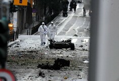 Ισχυρή έκρηξη έξω από την Τράπεζα της Ελλάδος