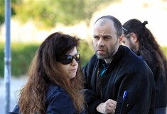 «Οι επαναστάτες δεν απολογούνται…Έχουμε πόλεμο…»