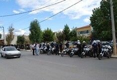Πέντε συλλήψεις στο Ζεφύρι